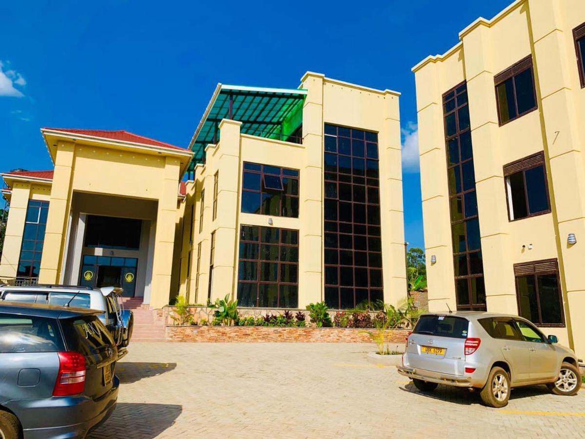 Golden Castle Hotel Hoima Luaran gambar
