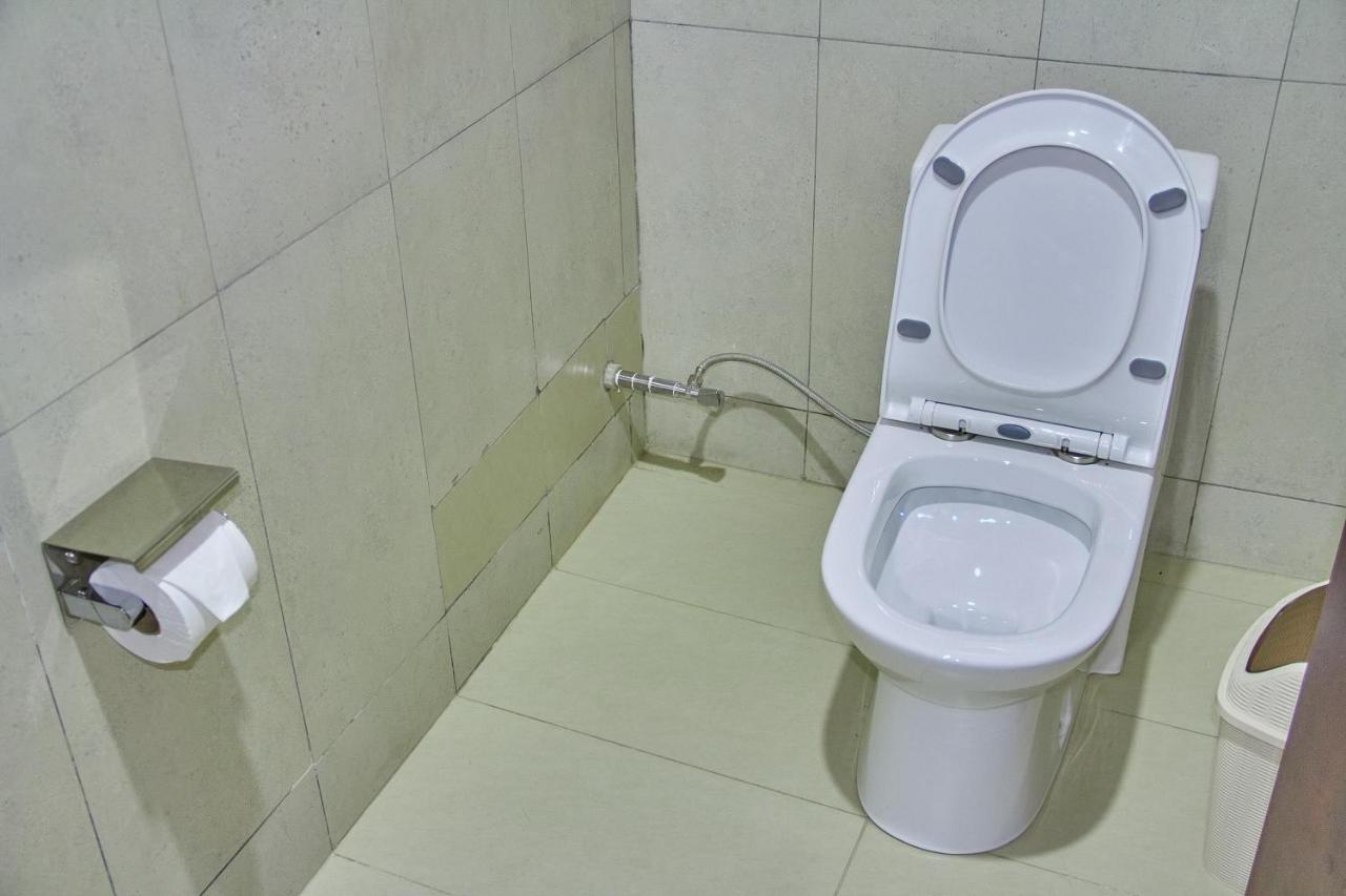 Golden Castle Hotel Hoima Luaran gambar